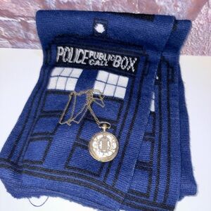 Doctor Who Blue TARDIS Police Box Scarf w/Tardis Pocket Watch Pendant NICE!